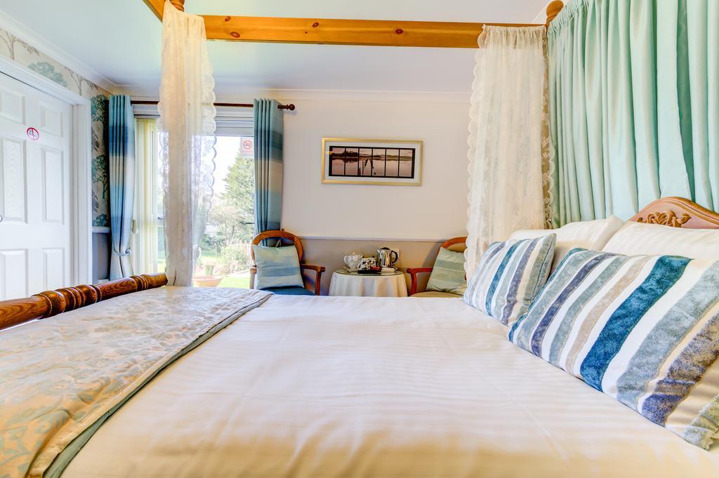 Meadfoot Guesthouse Room Only Accommodation For Adults Windermere Eksteriør bilde