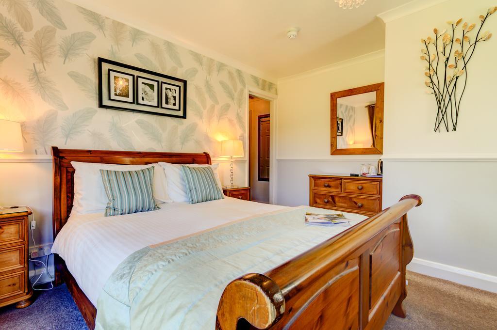 Meadfoot Guesthouse Room Only Accommodation For Adults Windermere Eksteriør bilde