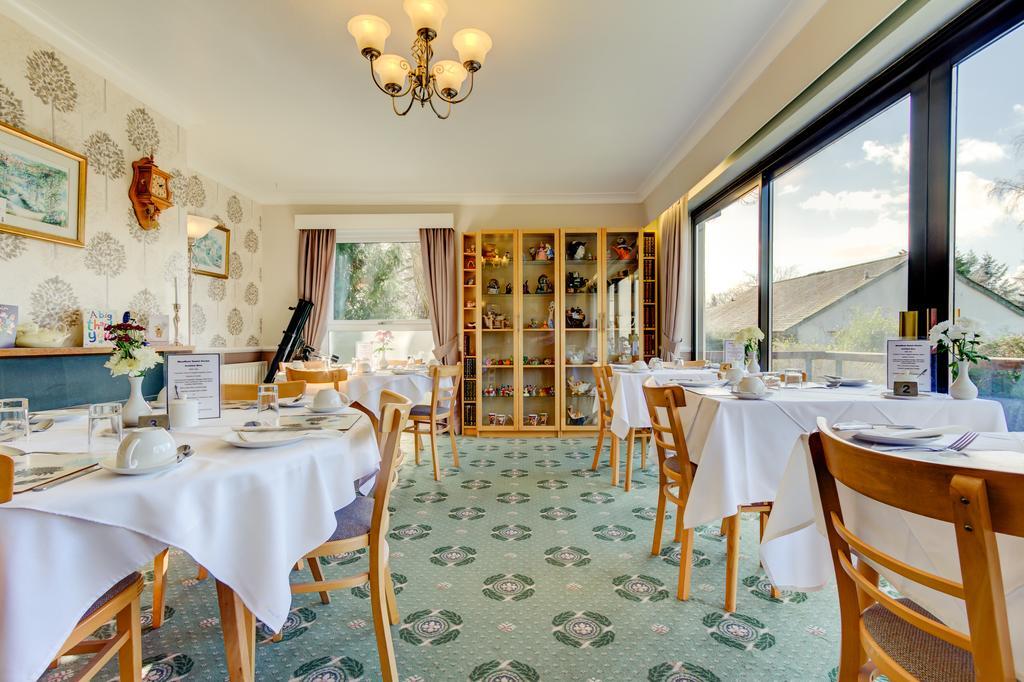 Meadfoot Guesthouse Room Only Accommodation For Adults Windermere Eksteriør bilde