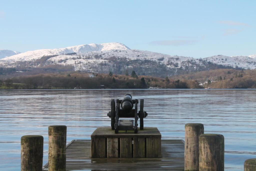Meadfoot Guesthouse Room Only Accommodation For Adults Windermere Eksteriør bilde